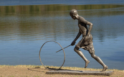 Grand Pousseur de Lune, Bronze 1/1, H128x162x29 cm