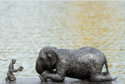Le livre de Ganesh II, Hommage à Gregory Colbert, 24x71x20,5 cm, Bronze 2/8