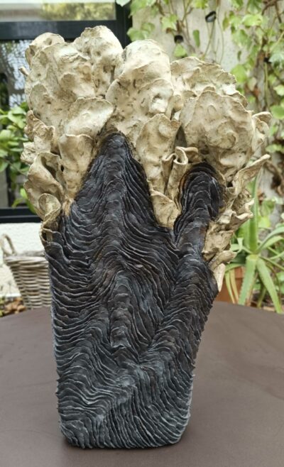 Arbre, grès et émail, H52 x 30 x 9 cm