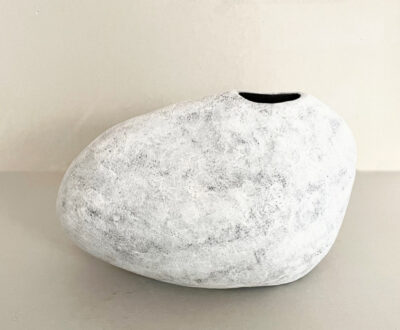 Grès noir engobe porcelaine, 27x43x25 cm