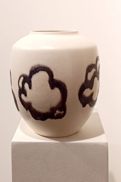 Céramique de Desvres et émaille, Hauteur 24 cm, diamètre 21 cm