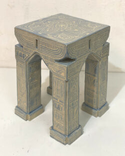 Metope, céramique, 40x31x31 cm