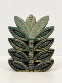 Folia, 21x18x6cm, céramique émaillée Victor MARQUÉ