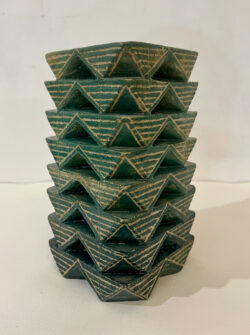 Taraz, 21x11x11cm, céramique émaillée Victor MARQUÉ
